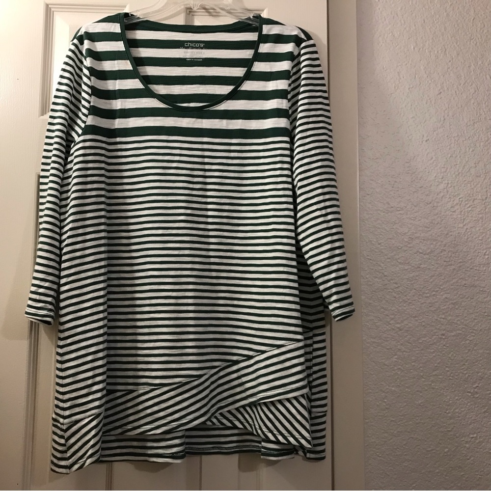 Chico’s Lrg Shirt Size 2